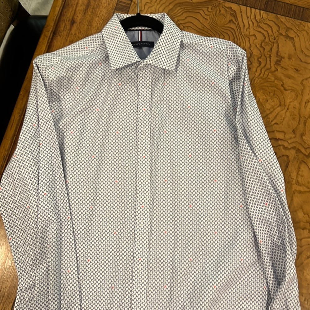 Tommy Hilfiger